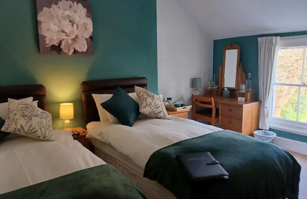 Glan Heulog Guest House-1